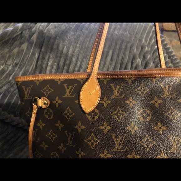 Louis Vuitton Neverful MM NM Red interior - Picture 4 of 7